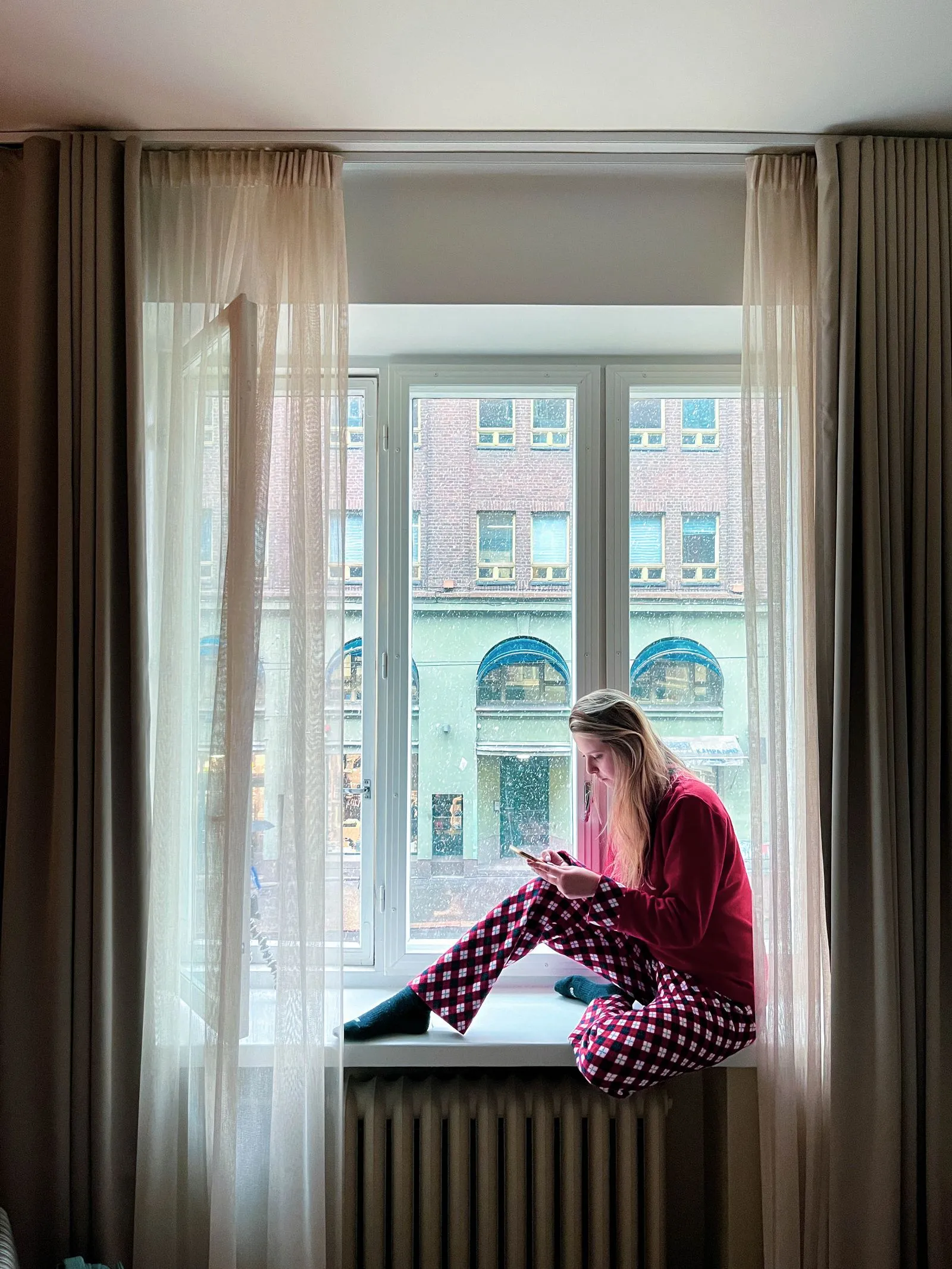 Järvinäkymäinen kahden hengen huone